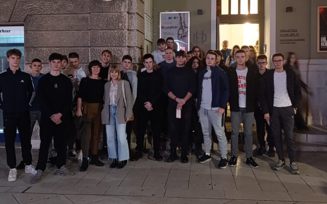 POSJET HRVATSKOM DOMU